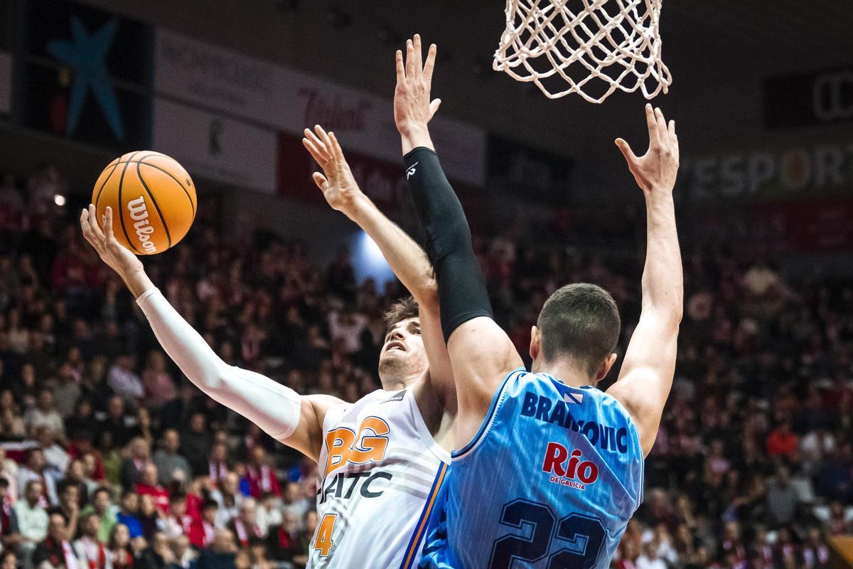 Pep Busquets, en un partit a Fontajau.