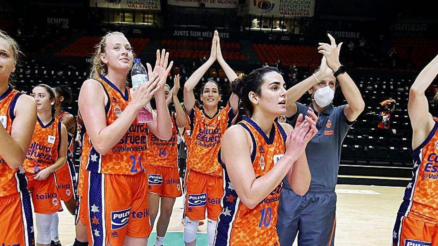 Excepcional balance del equipo femenino &#039;taronja&#039;.