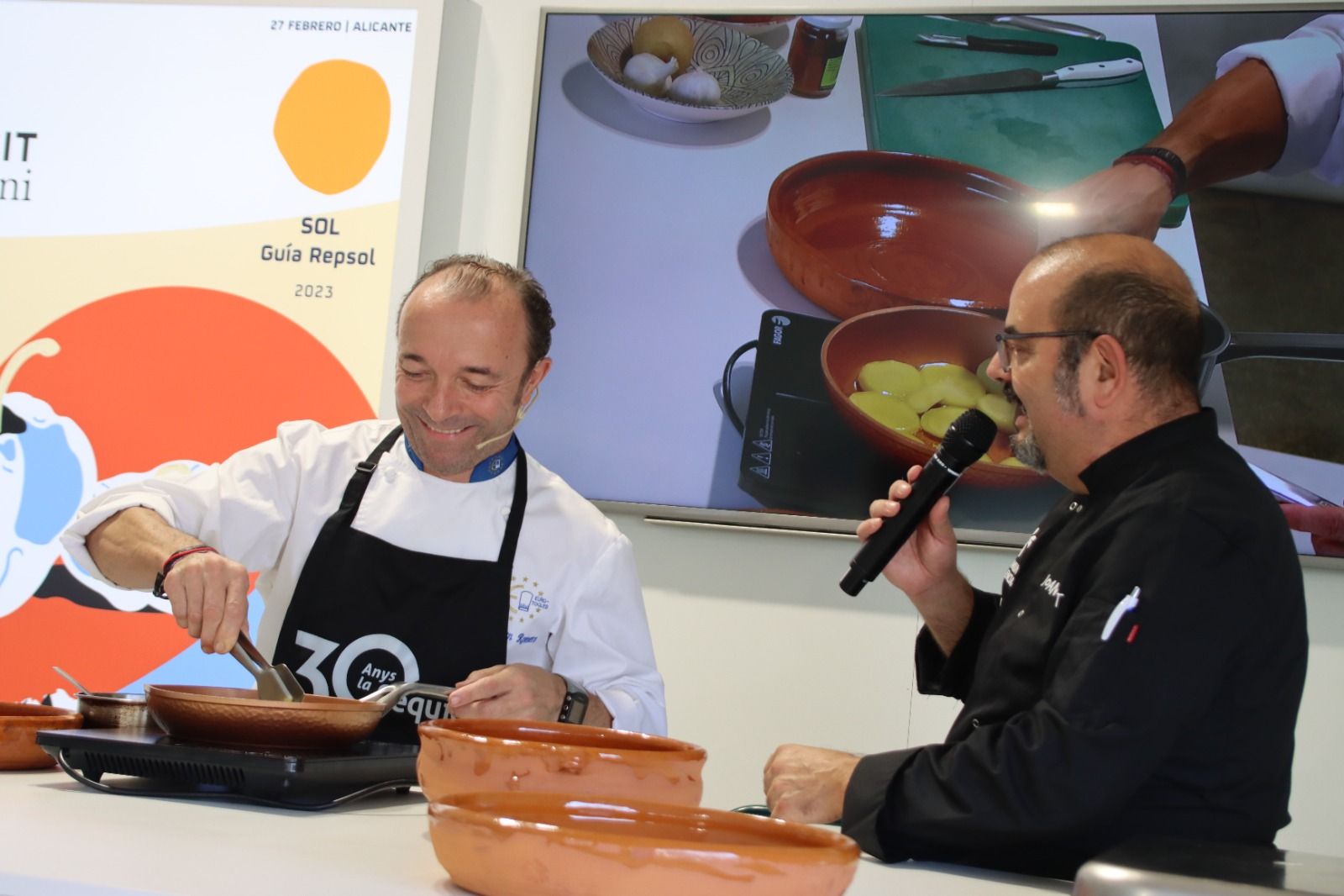 Alaquàs lleva su "arròs al forn" a la Mostra de Turisme