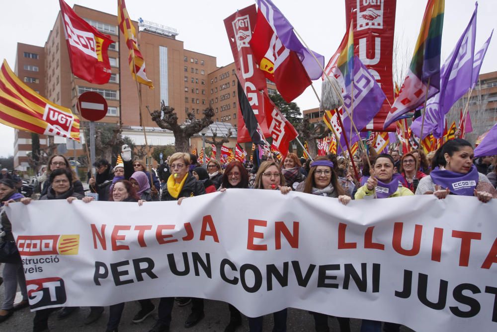 Mobilització a Girona amb motiu de la vaga feminista