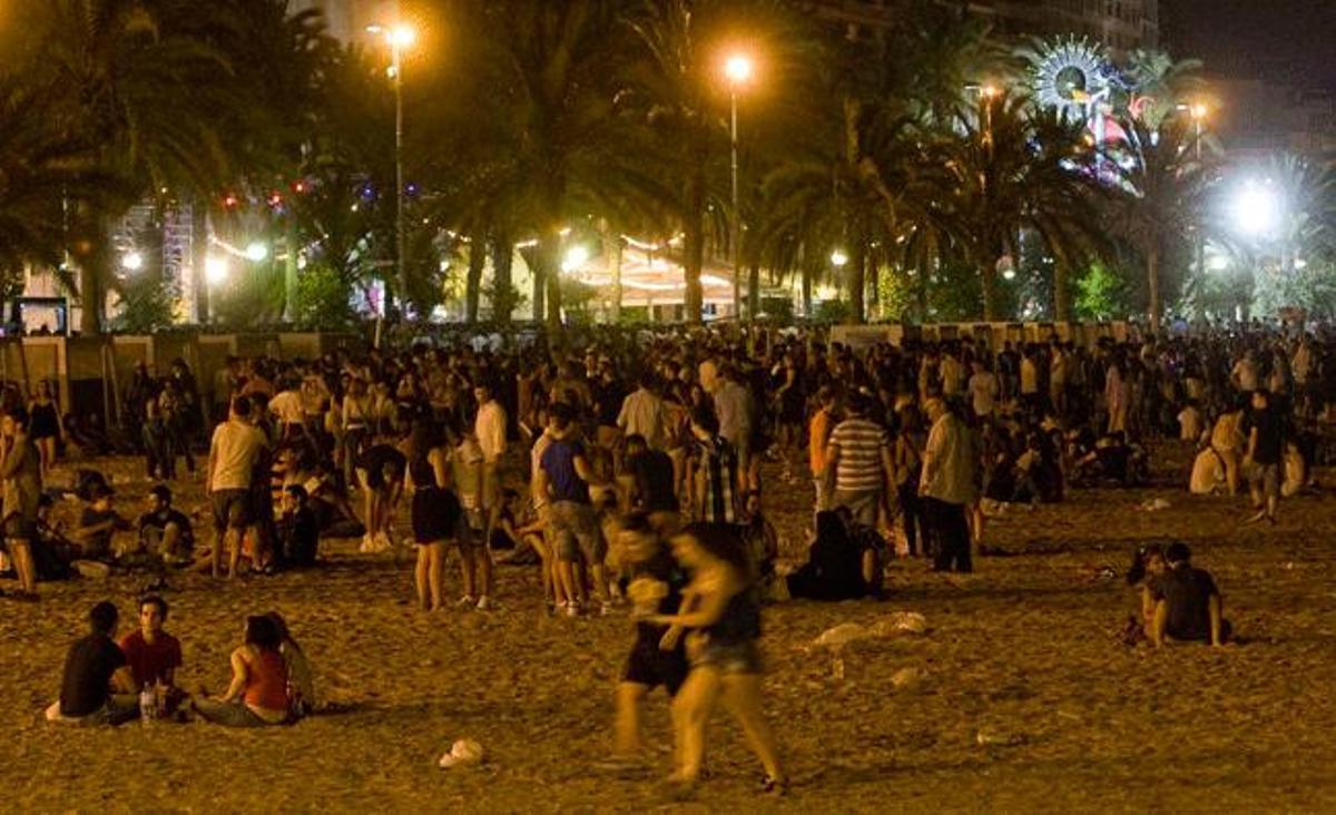 La noche está que arde