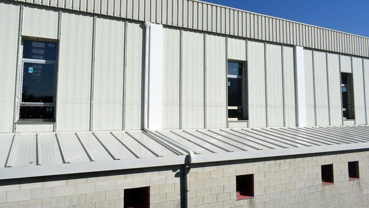 Obras del pabellón de Valga.