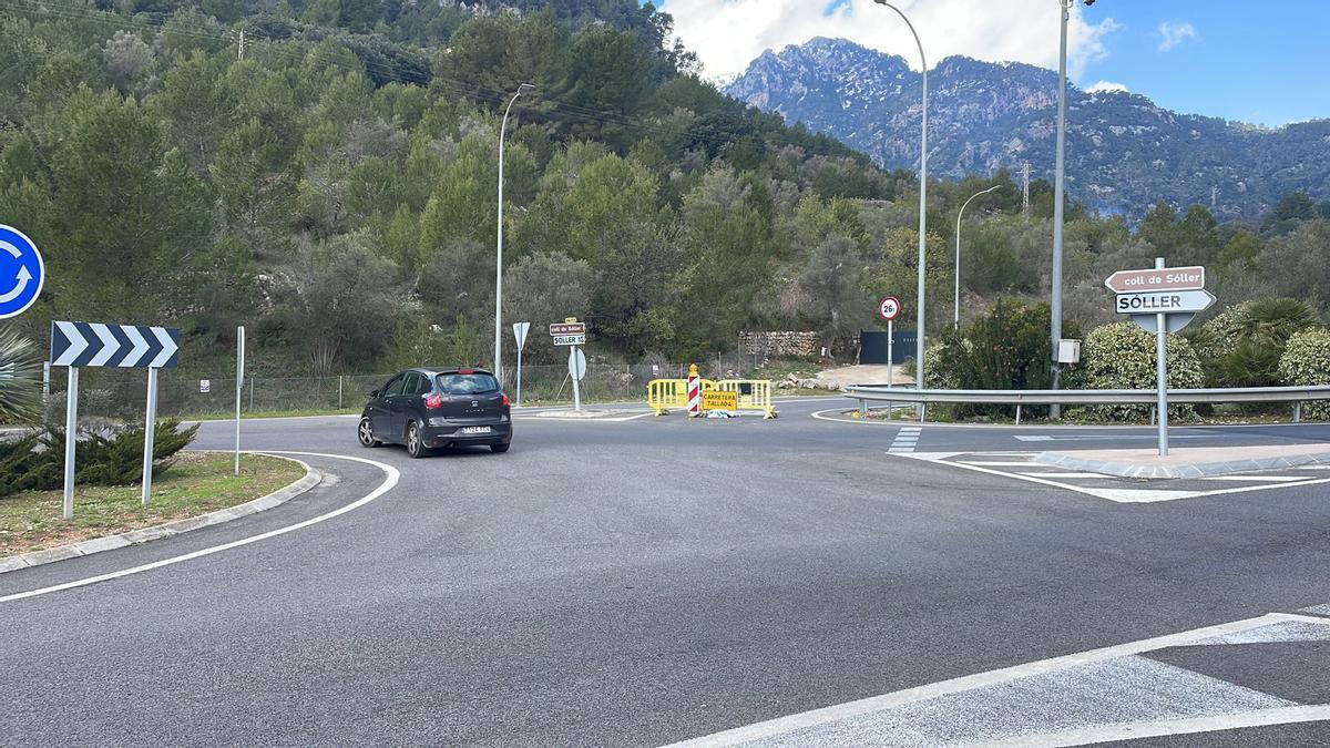 La carretera del Coll de Sóller, la Ma-11A, está cortada a partir del kilómetro 17.