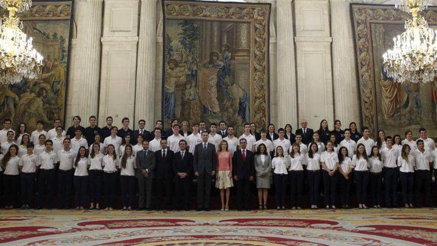 Los Reyes reciben a medio centenar de alumnos de las IX Becas Europa
