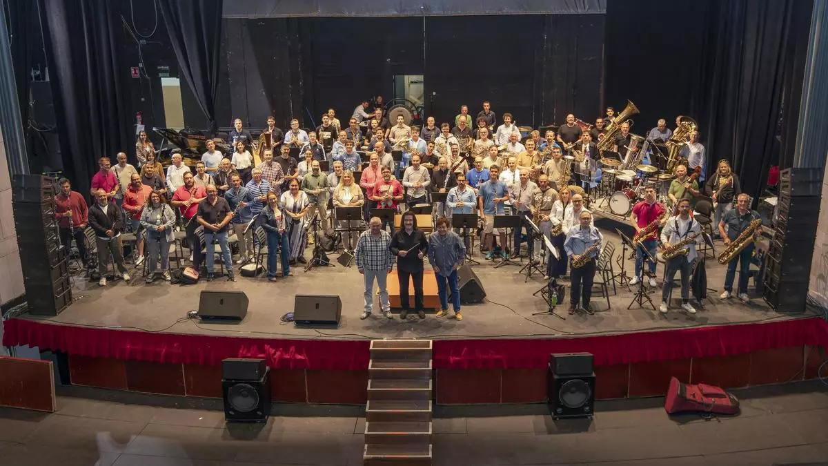 Luis Cobos: ?Las bandas son una se?a de identidad?