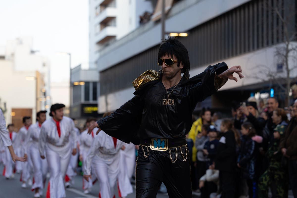 Mira aquí todas las imágenes de la rúa de Carnaval de Ibiza