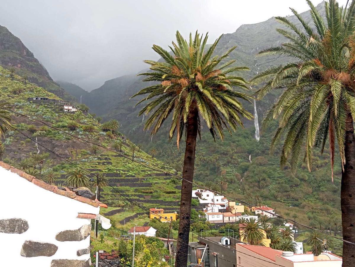 Imagen de las cascadas en una zona montañosa de La Gomera.