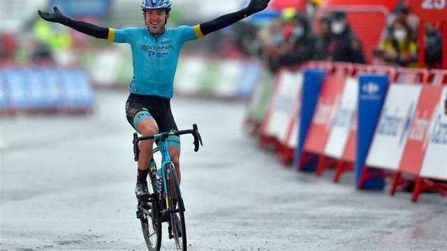 segea55587167 team astana rider spain s ion izagirre celebrates as he cros201025180302