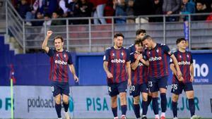 Resumen, goles y highlights del Eibar 1 - 0 Zaragoza de la jornada 26 de LaLiga Hypermotion