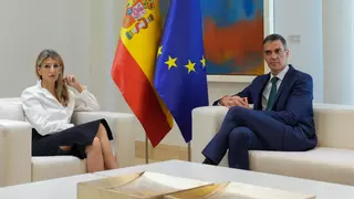 Sánchez pacta con Díaz aprobar en septiembre la ley de embargo de armas a Israel
