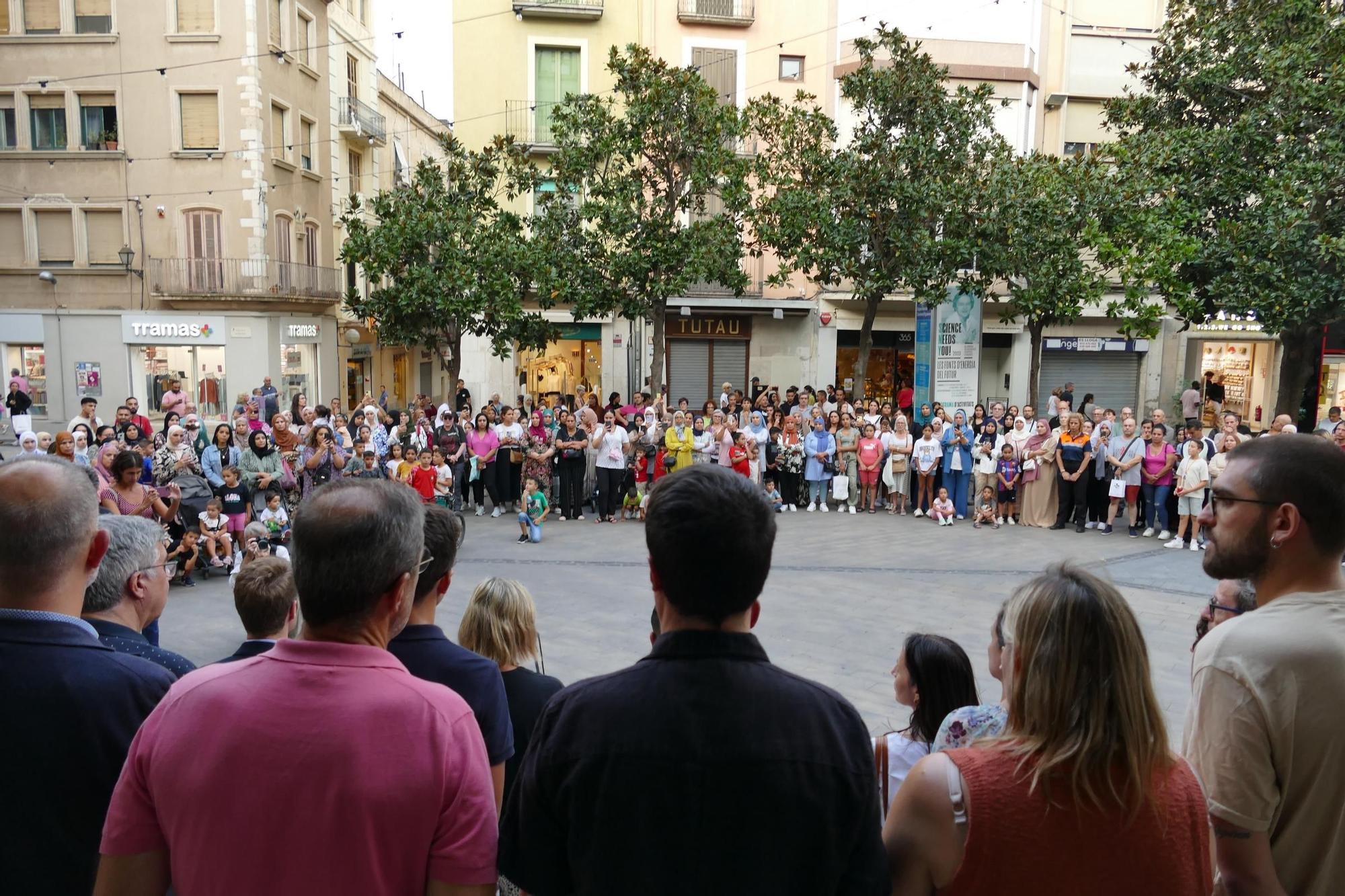 Figueres recorda les víctimes del terratrèmol del Marroc amb un minut de silenci