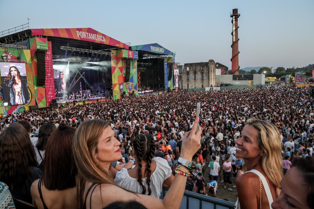 Iván Ferreiro, Emilia, Love of Lesbian, Molotow y Alcalá Norte en la segunda jornada del PortAmérica 2025