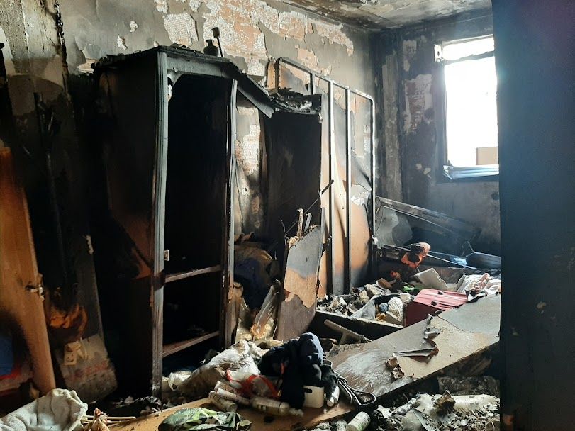 Víctima de un incendio en el dormitorio de su casa en Palma
