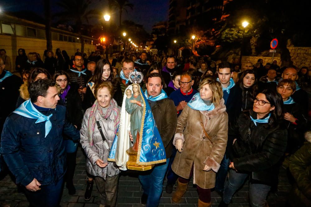 Benidorm celebra la procesión de El Alba de la Virgen del Sufragio