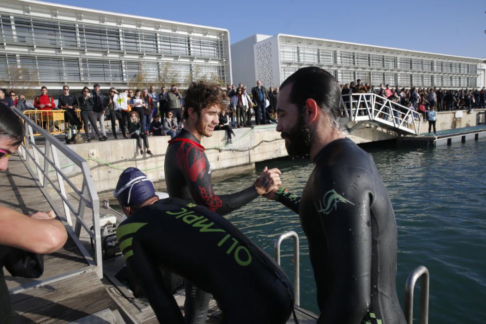 Travesía a nado al Puerto de València - Travesía de Nadal