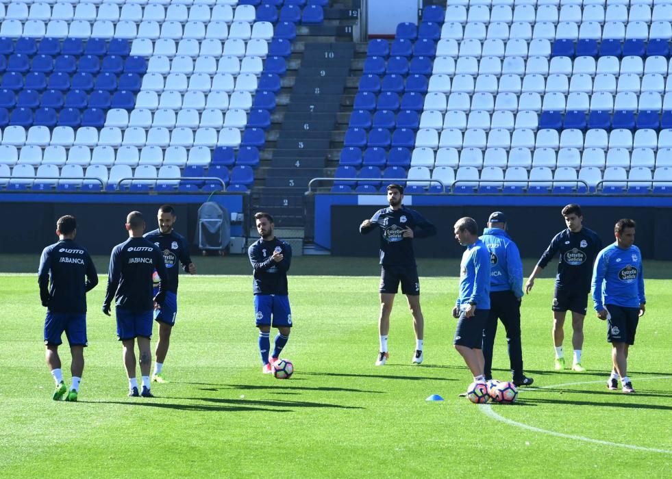 Tino Fernández acude al entrenamiento del Dépor