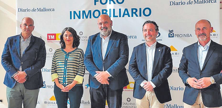 Oscar Fidalgo, Marisa Goñi, Jaime Martínez, Fernando Rubio y Sebastià Oliver.