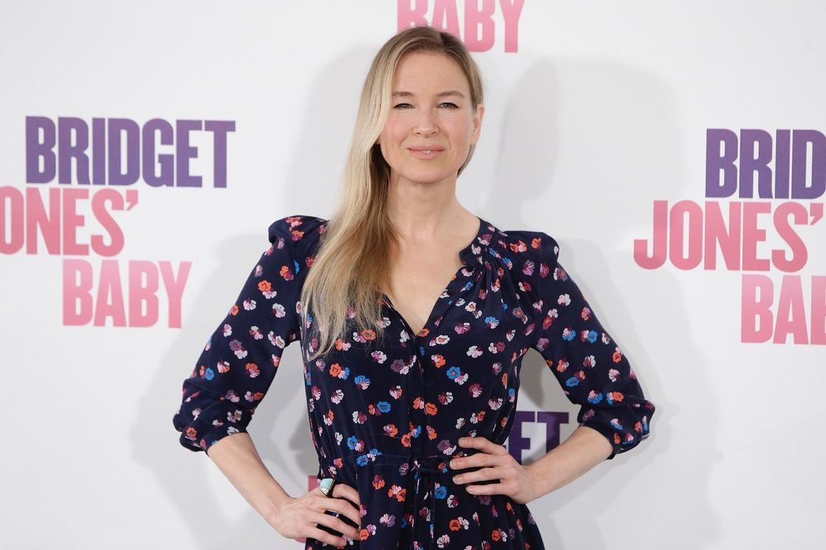 Renée Zellweger en la premier de Madrid con vestido estampado