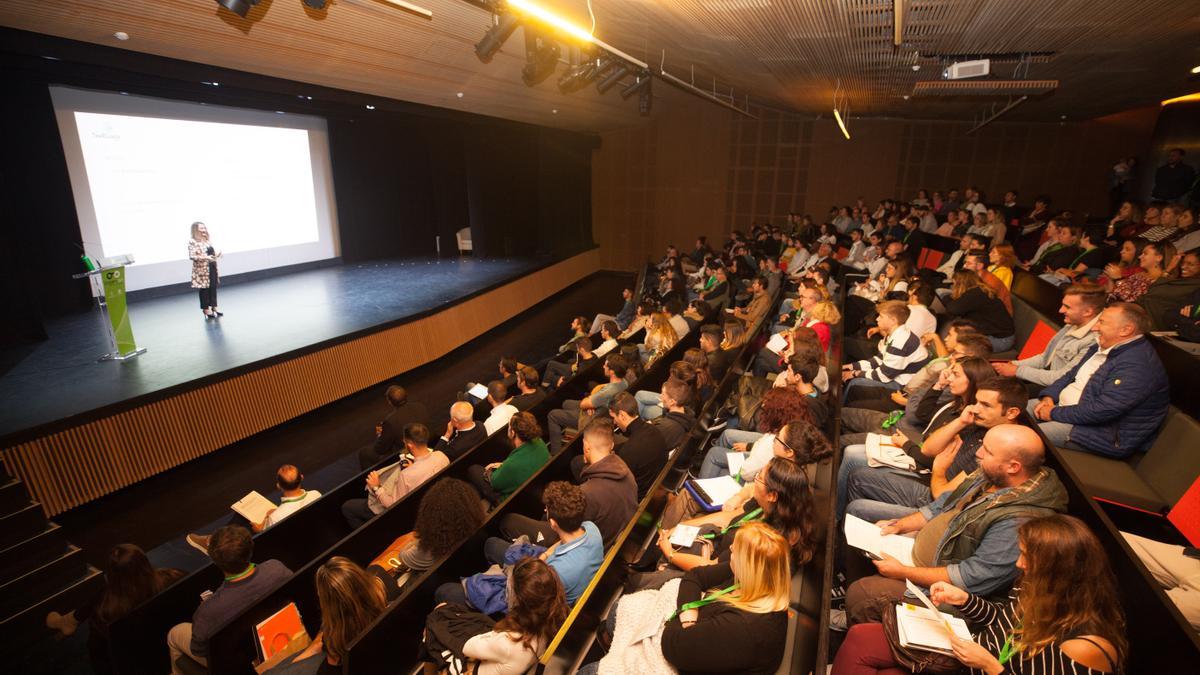 Una sesión de las jornadas Ingenión en Santa Eulària