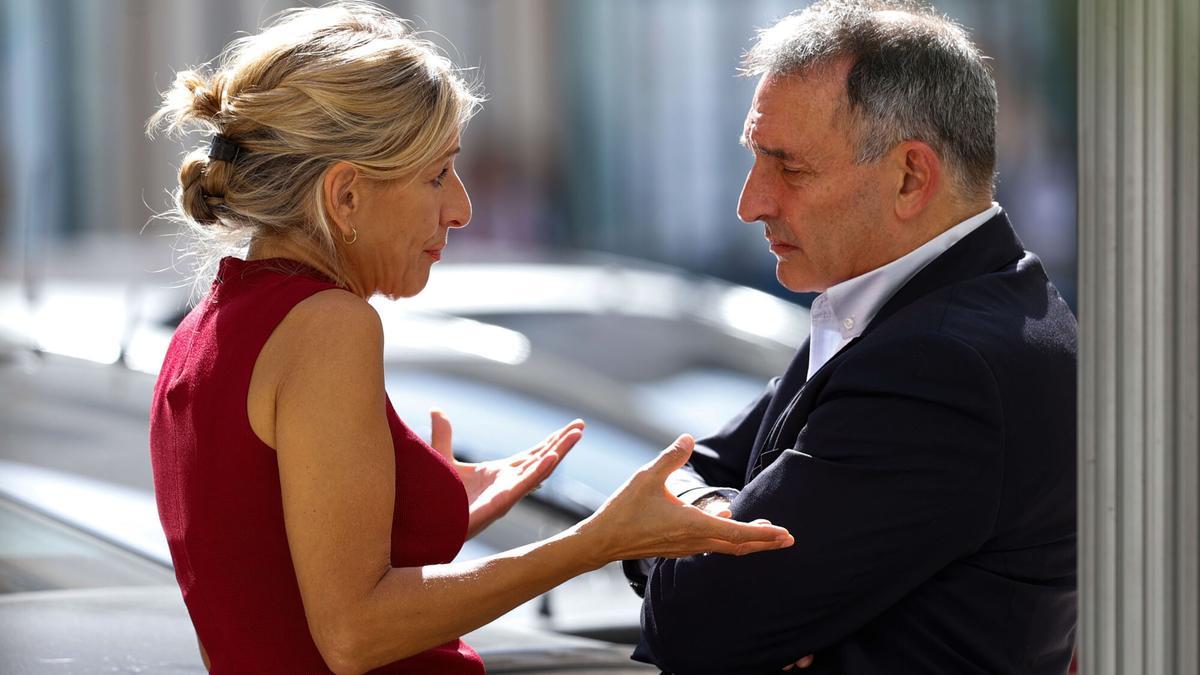 Yolanda Díaz y Enrique Santiago, en una imagen de archivo.