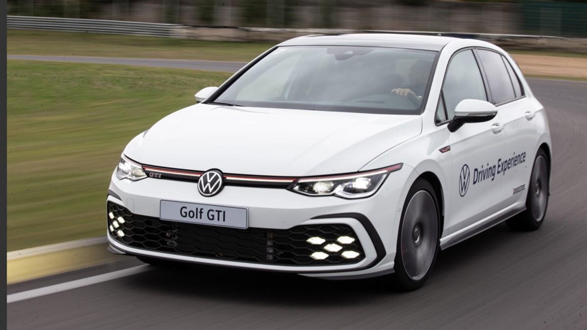 Probamos el nuevo VW Golf GTi en el circuito del Jarama