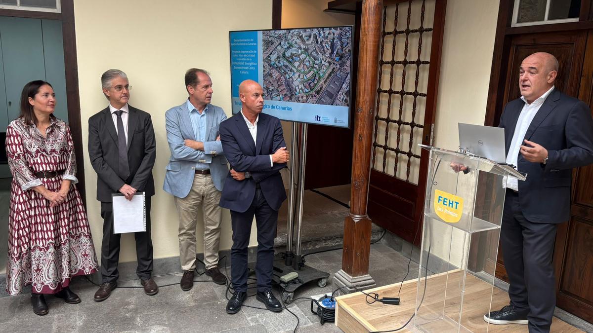 Presentación del proyecto de comunidad energética del sector turístico en Playa del Inglés.