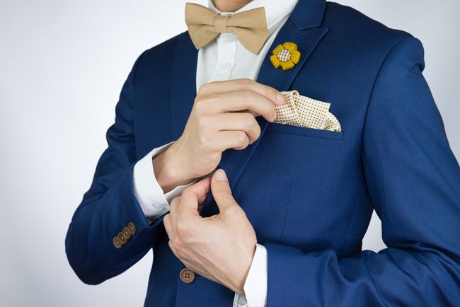 Trajes de novio azul tinta: lo último para las bodas más 'cool' - Woman