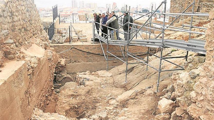 comprueban los avances en el casco antiguo de orpesa