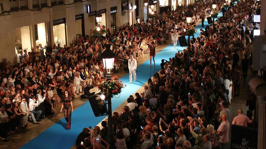 Pasarelas - Semanas de la moda, Desfiles, Colecciones de