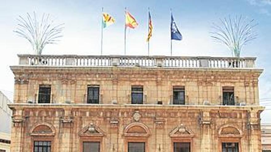 Gaudeix de l’ultima visita guiada del 2016 al Palau Municipal