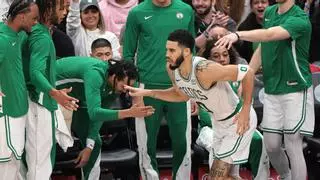 La noche NBA: Los Lakers siguen a la deriva mientras los Celtic no cesan en el Garden