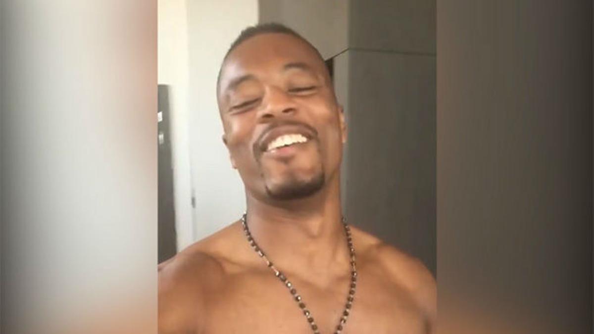 La eufórica celebración de Evra