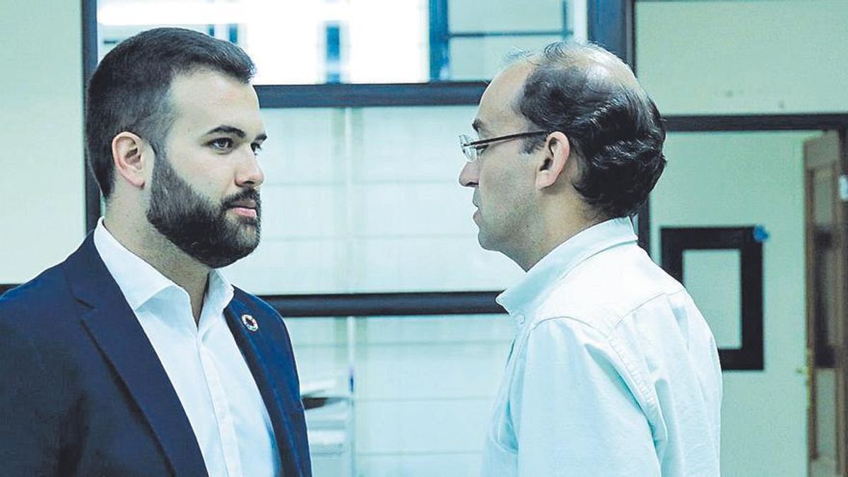 Luis Salaya y Rafael Mateos, en la mañana del 14 de junio de 2019 en el ayuntamiento.