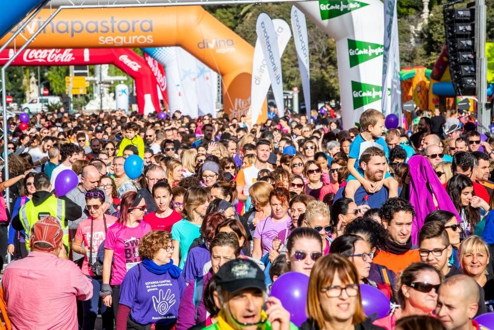 Búscate en la galería de fotos de la Marxa contra la Violencia de Género