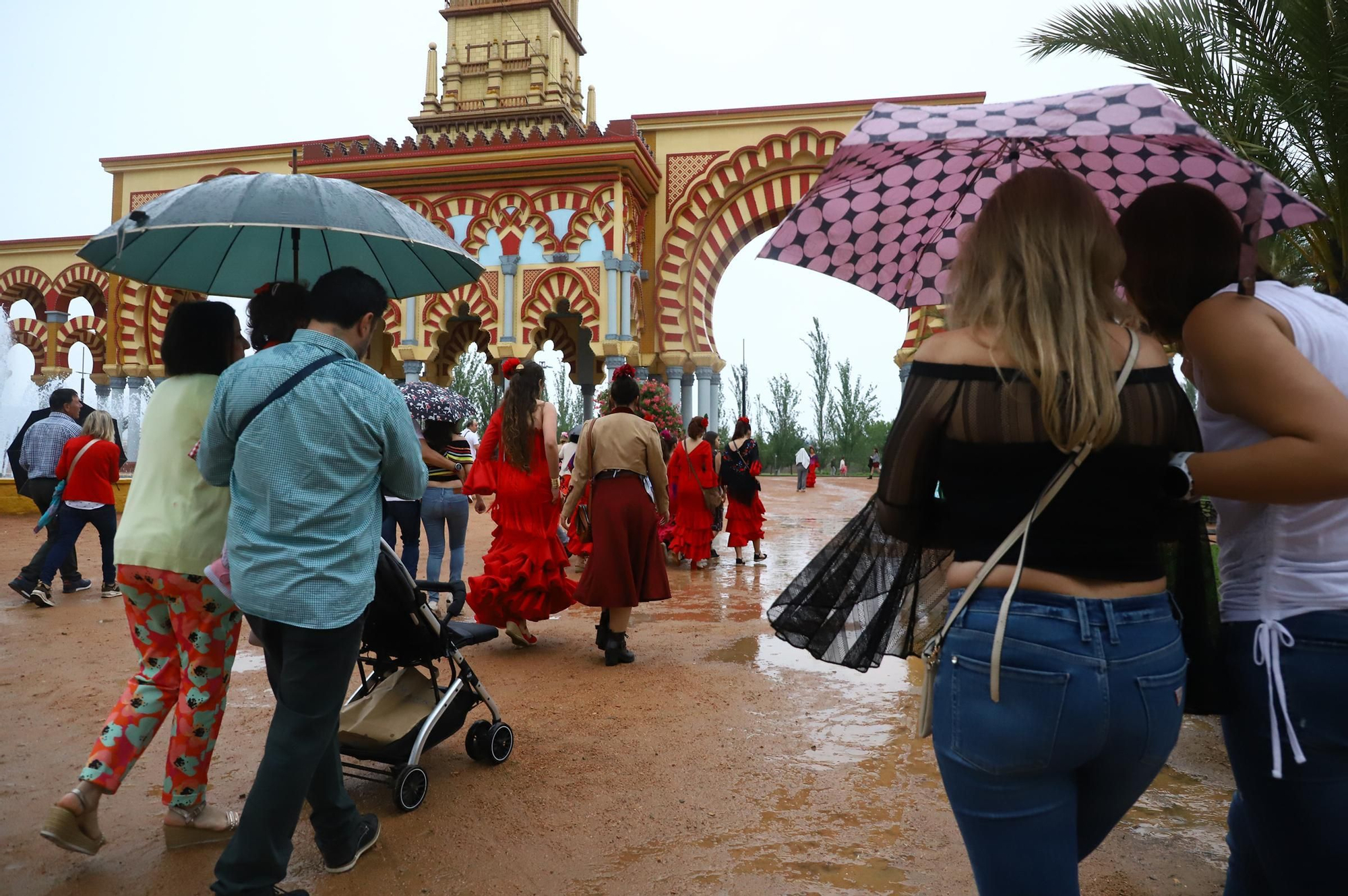 El primer día de Feria marcado por la lluvia