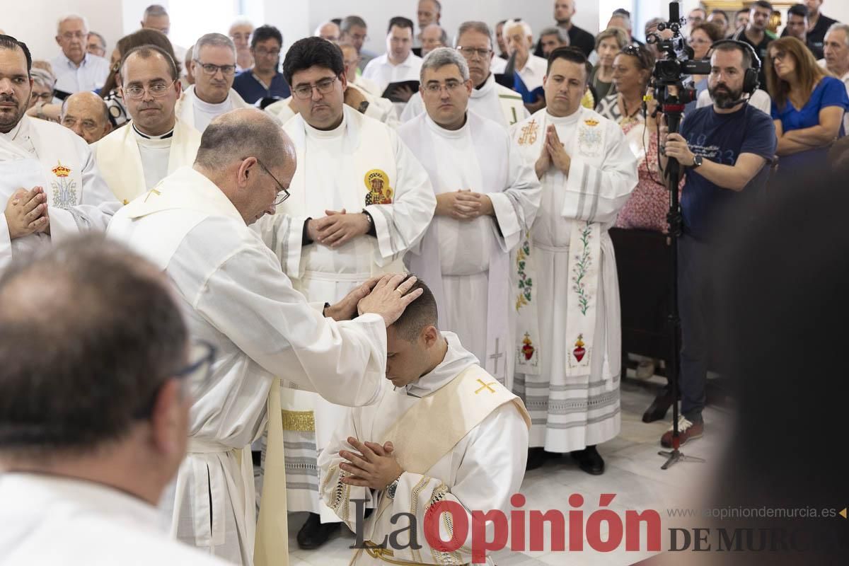 Así se ha vivido la ordenación sacerdotal de Miguel Tovar Fernández en la pedanía molinense de Torrealta