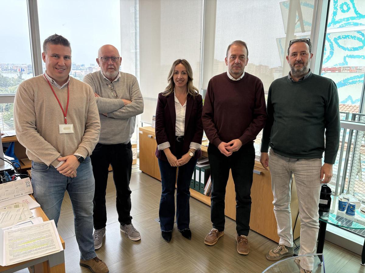 La alcaldesa de Museros se réune con la conselleria de Infraestructuras.