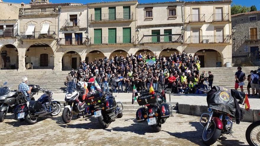 El grupo motero Turgalium rueda a Guadalupe contra el covid-19