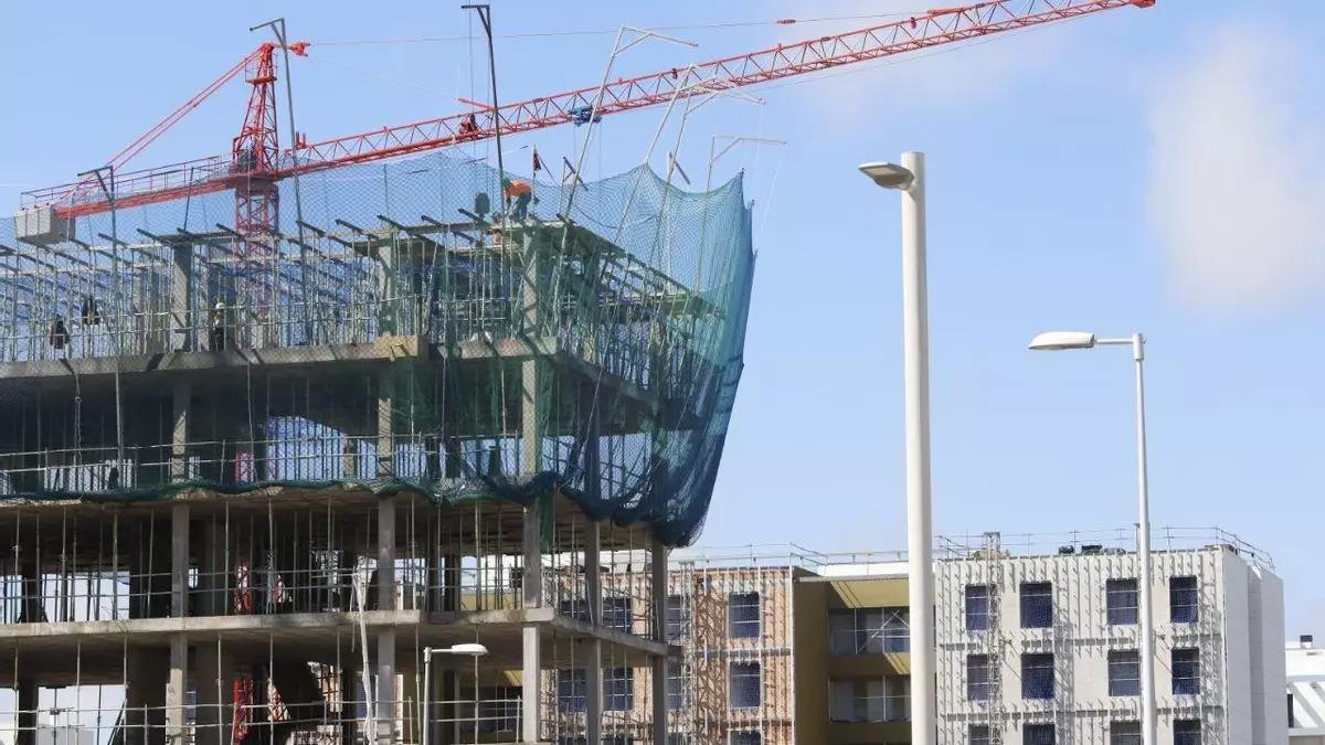 El sector de la construcción, tanto en Andalucía, como en España, "está viviendo una nueva época dorada", asegura el estudio de Loyola.