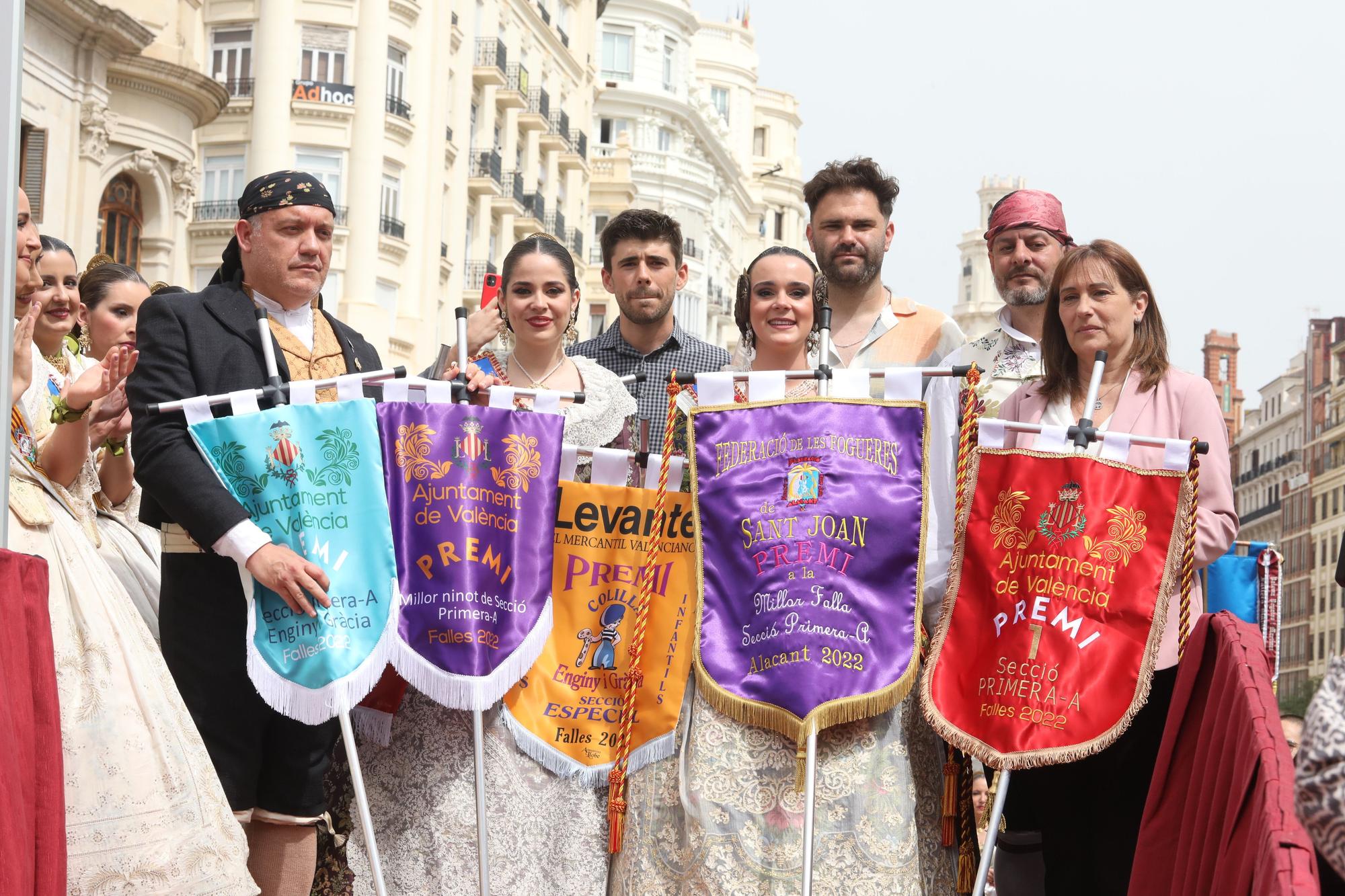 Las Fallas homenajean a Algarra en la entrega de premios