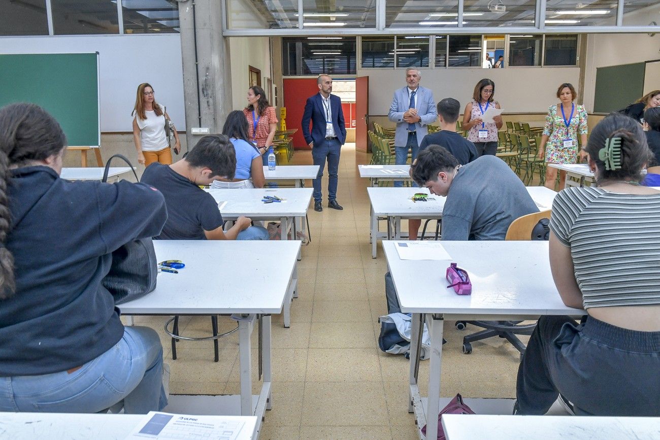 La violencia machista y Bernarda Alba abren los exámenes de la EBAU en Canarias