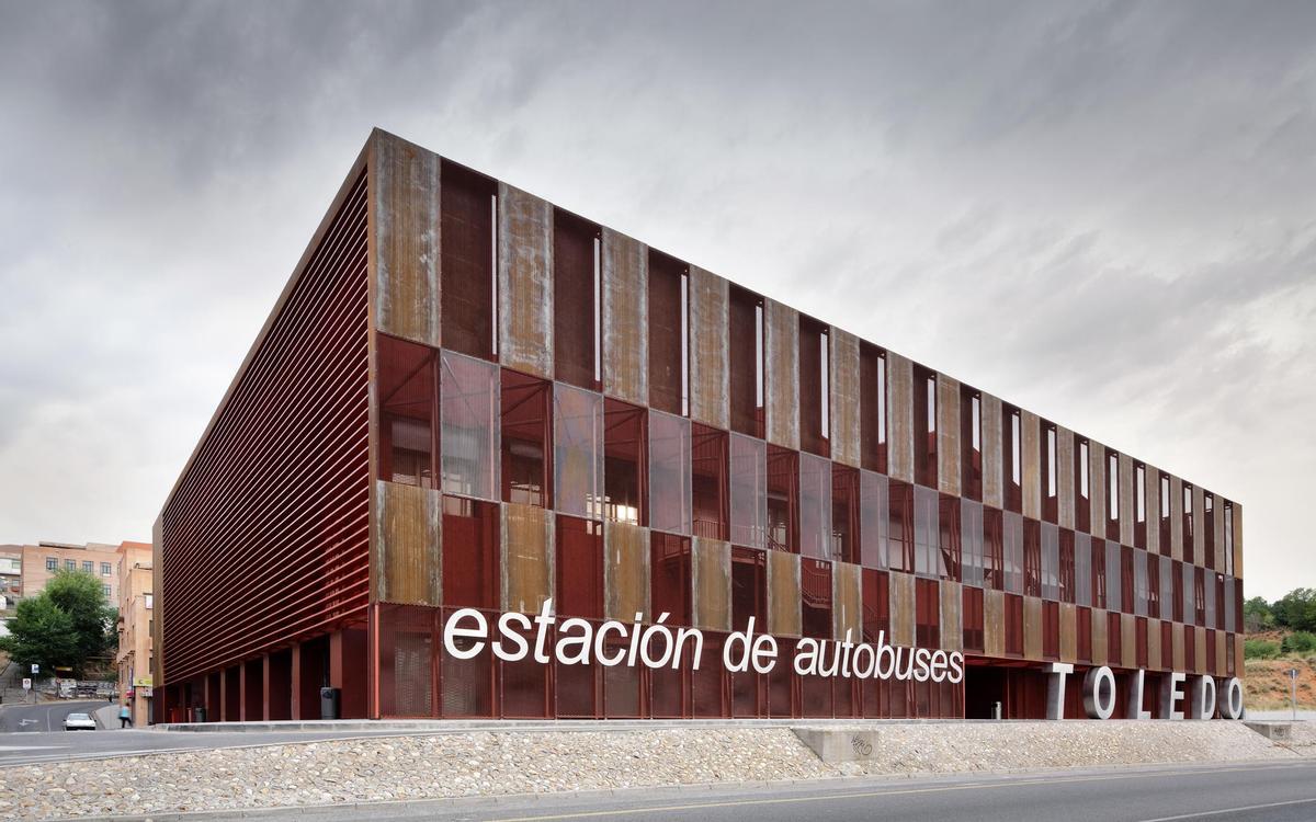 Fachada estación autobuses, Toledo