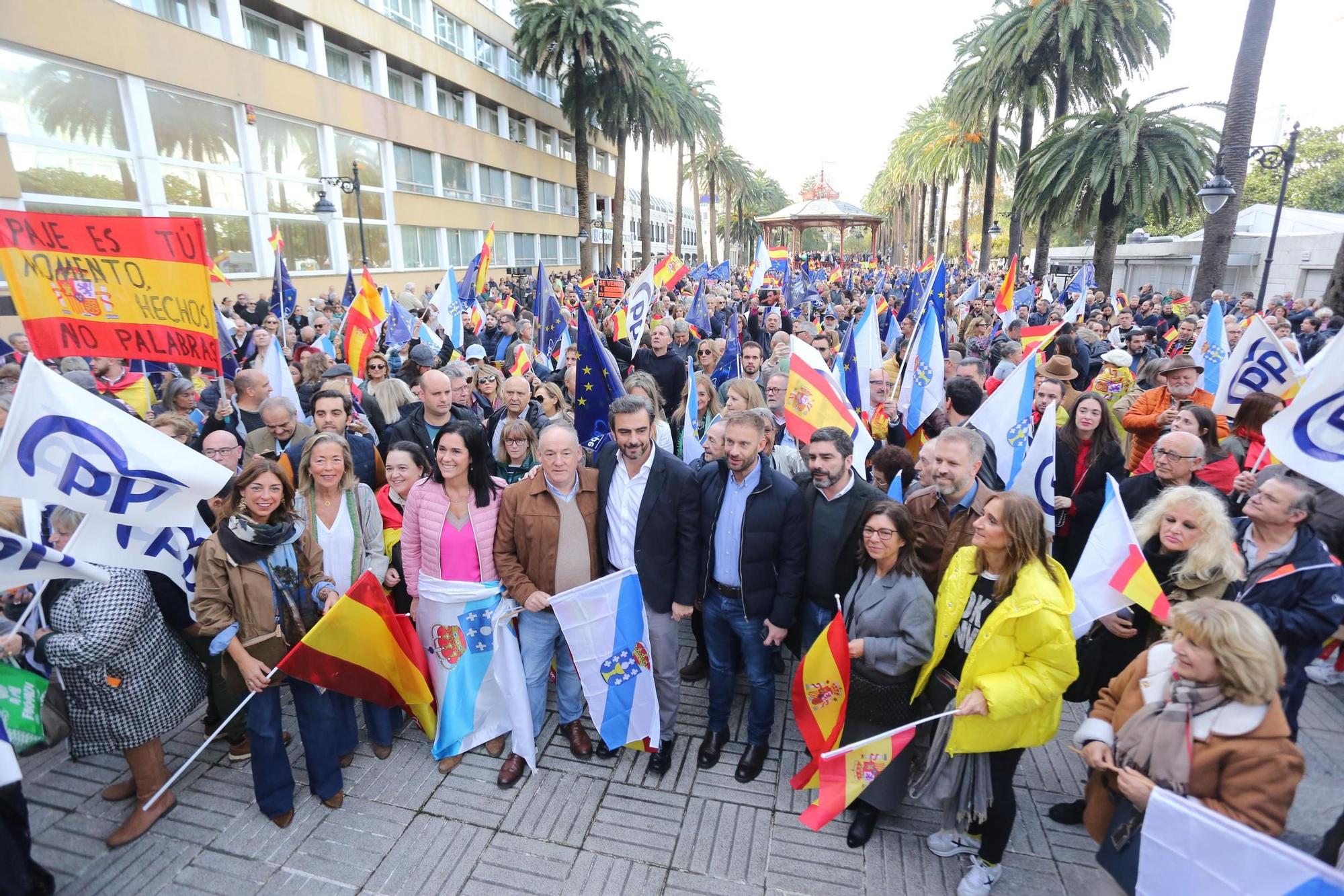 Miles de personas protestan en A Coruña contra la amnistía