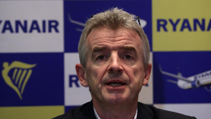 Ryanair: &quot;No paguem gent per asseure&#039;s a casa sense fer res&quot;