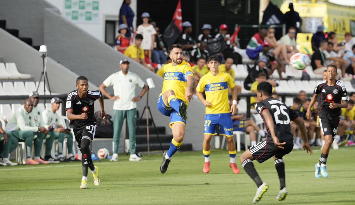 Pretemporada | UD Las Palmas - Orlanda Pirates
