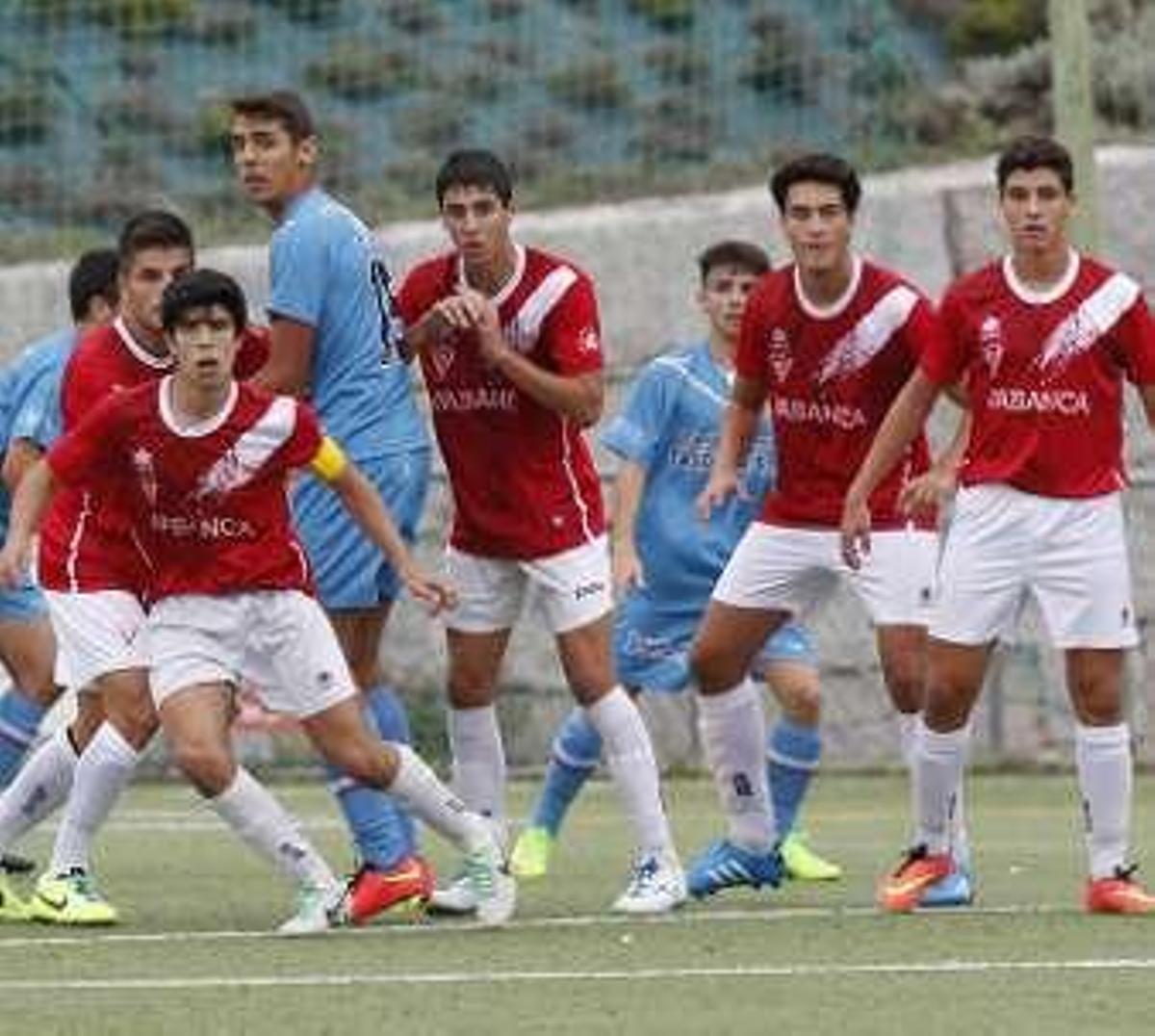 Avelaíña, Novos Aires, CEIP Carlos Casares y Escuelas Val Miñor, premios Nigrán 2015