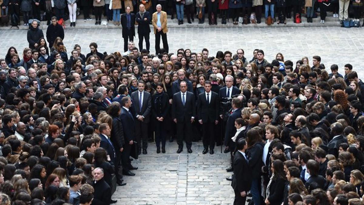 Minuto de silencio en el mundo por los atentados de París