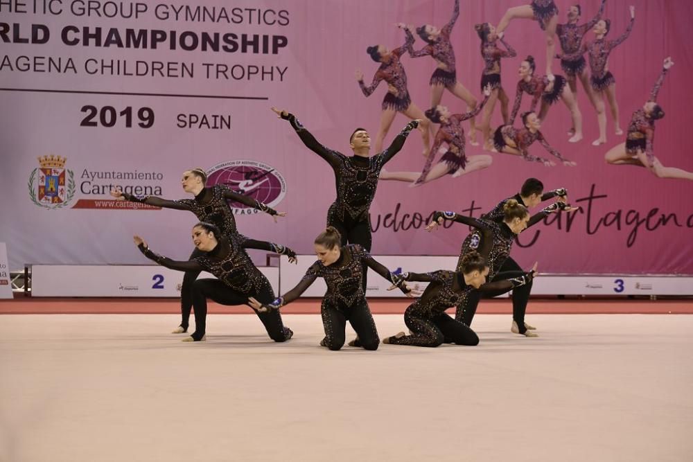 Actuaciones de Cordillera y Ritmica Cartagena, campeones del mundo