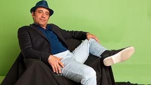 Zenet canta en acústic el tema ’Quién sabe’.