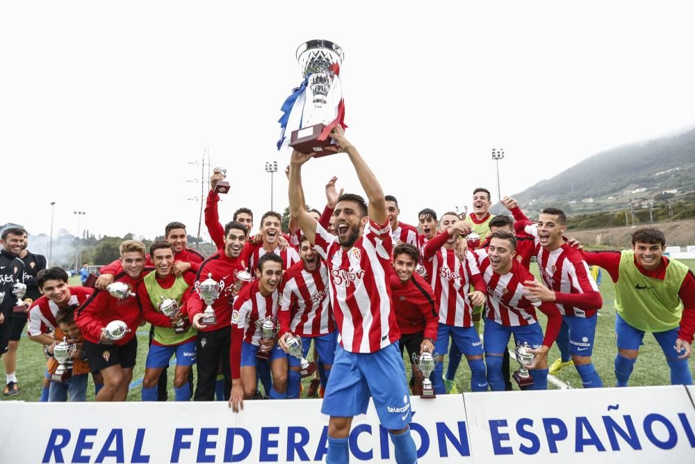 Final de la Copa Federación entre el Real Avilés y el Sporting B